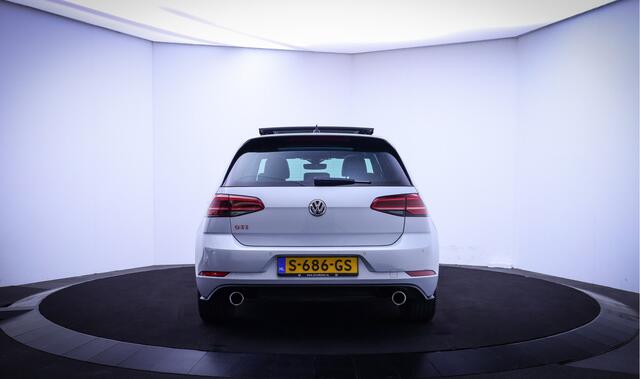 Volkswagen GOLF 2.0GTI Dsg PERFORMANCE PANO/CARPLAY/NAVI/STOELVERW/BLINDSPOT/LANE ASSIST/PDC/LMV 18''