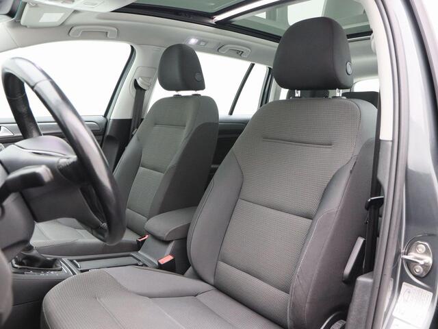 Volkswagen GOLF Variant 1.0 TSi 110 Pk Automaat Comfortline | Panoramadak | Cruise Control | Climate Control | Carplay | 108.242 Km!!