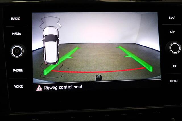 Volkswagen GOLF Variant 1.5 TSI Comfortline Business | COMFORT / NAVIGATIE / SPIEGEL- PACK | VIRTUAL COCKPIT | DAB | CAMERA | TREKHAAK