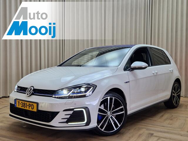 Volkswagen GOLF 7.5 1.4 GTE *Limited Edition 099/200* Matrix LED / Leder / Virtual / Afn. Trekhaak / Memory / Keyless / Carplay / Camera / 18'' LMV