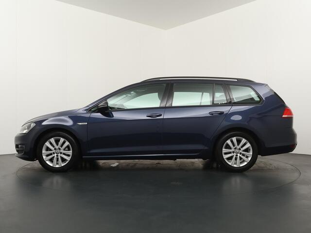 Volkswagen GOLF Variant 1.0 TSI Trendline | Metallic | L.M Velgen | Familie auto |