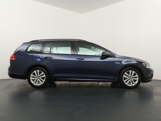 Volkswagen GOLF Variant 1.0 TSI Trendline | Metallic | L.M Velgen | Familie auto |