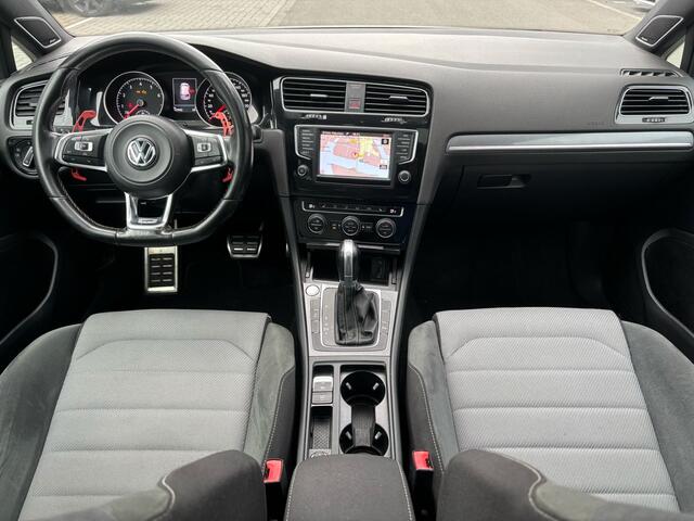Volkswagen GOLF 1.4 TSI R LINE Connected Series / PANO / Keyless / BOM VOL