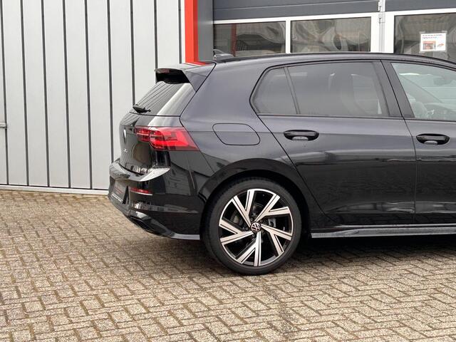 Volkswagen GOLF 1.5 eTSI R-Line | LED | Stoel Verwarming | Clima |