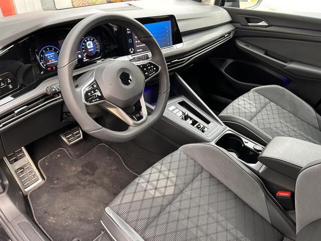 Volkswagen GOLF 1.5 eTSI R-Line | LED | Stoel Verwarming | Clima |