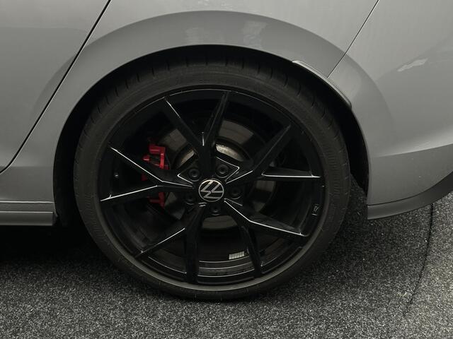 Volkswagen GOLF 2.0 TSI GTI ClubSport Panorama Camera Nardo Virtual