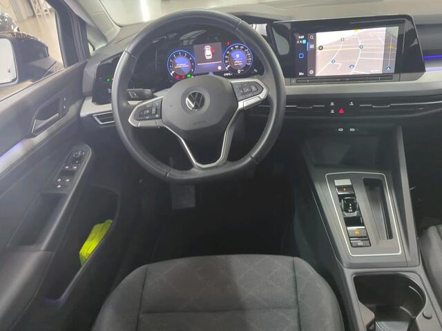 Volkswagen GOLF Variant 1.0 eTSI 110pk DSG Life / Clima / Navigatie / Parkeersensoren / 16" LMV