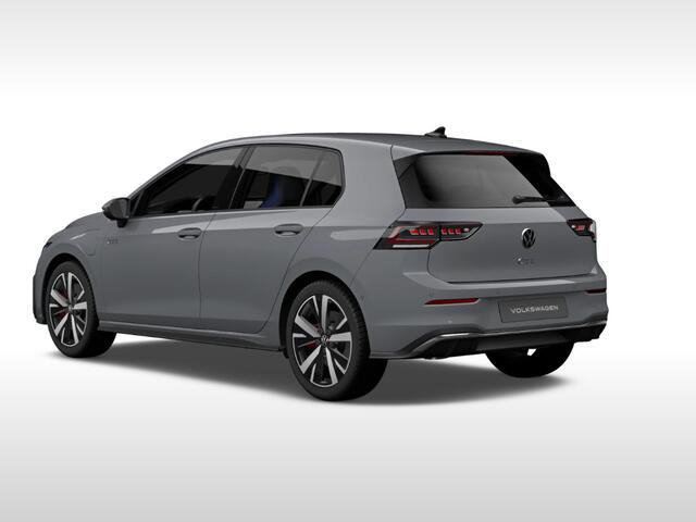 Volkswagen GOLF GTE 1.5 eHybrid 272 pk 6 versn. DSG · Black style pakket · Panoramisch schuif-, kanteldak, elektrisch bedienbaar · Trekhaak mechanisch zwenkbaar en elektrisch bedienbaar
