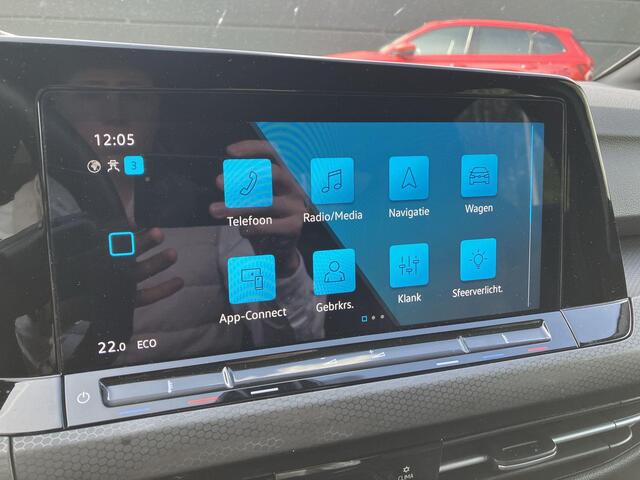 Volkswagen GOLF 1.4 245pk DSG eHybrid GTE · Navigatie · Keyless · Head-Up Display · Apple/Android Car Play · Sportstoelen · Parkeerassistent · Sfeerverlichting · Garantie t/m 20-01-2027 of 100.000km