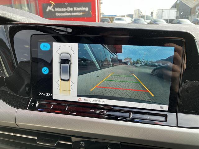 Volkswagen GOLF Variant 1.0 eTSI 110pk DSG Life · Camera · Inklap. Trekhaak · Apple/Android Car Play · ACC · Sfeerverlichting · Navigatie · Verkeersbord Detectie · Garantie t/m 20-01-2027 of 100.000km
