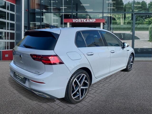 Volkswagen GOLF 1.5 eTSI STYLE CAMERA/MEMORY/NAVI/ACC/CARPLAY/STOELVERW