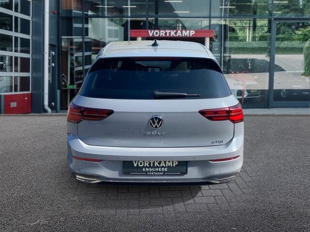 Volkswagen GOLF 1.5 eTSI STYLE CAMERA/MEMORY/NAVI/ACC/CARPLAY/STOELVERW