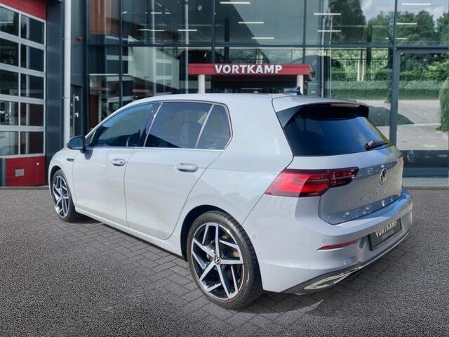 Volkswagen GOLF 1.5 eTSI STYLE CAMERA/MEMORY/NAVI/ACC/CARPLAY/STOELVERW