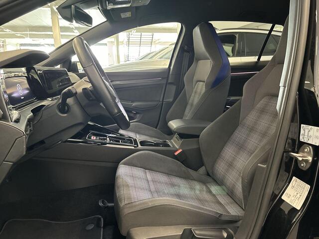 Volkswagen GOLF 1.4 245pk DSG eHybrid GTE · Apple/Android Car Play · Navi · Head-Up Display · P-Sensoren · Park Assist · 17'' Inch · Garantie T/m 20-01-2027 of 100.000km