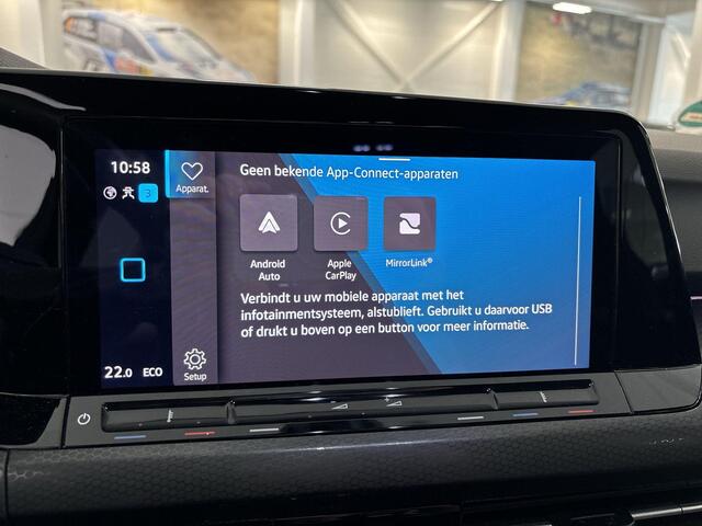 Volkswagen GOLF 1.4 245pk DSG eHybrid GTE · Apple/Android Car Play · Navi · Head-Up Display · P-Sensoren · Park Assist · 17'' Inch · Garantie T/m 20-01-2027 of 100.000km