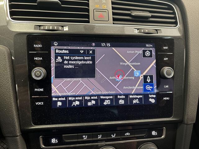 Volkswagen GOLF Variant 1.0 Tsi 115pk DSG Highline · Apple/Android Car Play · Navi · ACC · P-Sensoren · 16'' Inch ·
