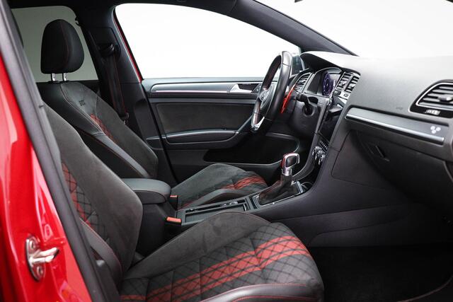 Volkswagen GOLF 2.0 TSI GTI TCR | PANORAMADAK | DAB | CAMERA | 19"