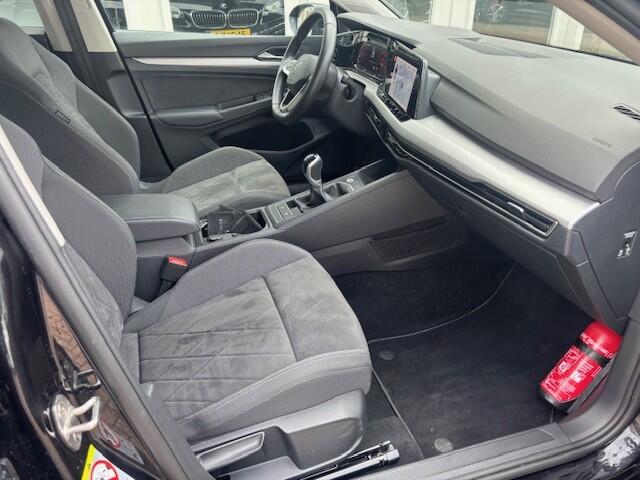 Volkswagen GOLF 1.0 TSI 110pk Life Business