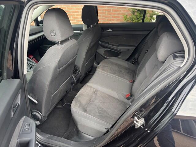 Volkswagen GOLF 1.0 TSI 110pk Life Business