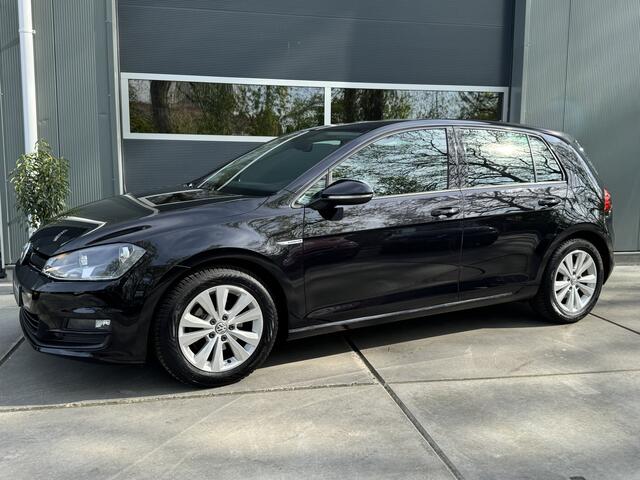 Volkswagen GOLF 1.0 TSI 115pk H6 Comfortline Climatecontrol Navi PDC LMV App Connect