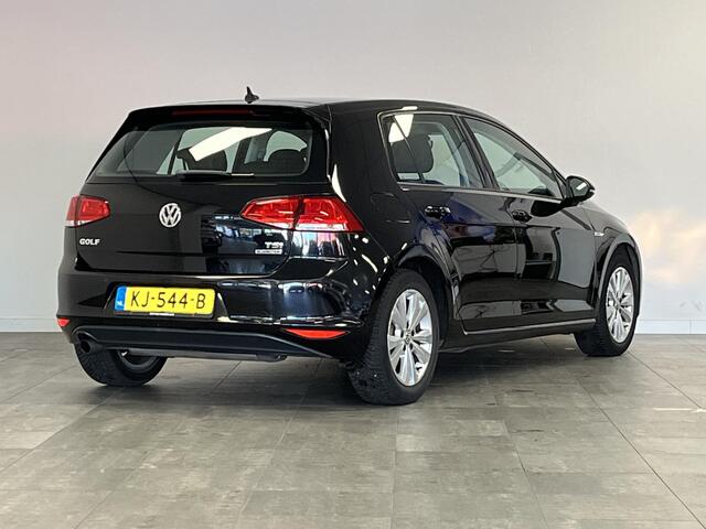 Volkswagen GOLF 1.0 TSi Comfortline | ORG.NL | CARPLAY | ALL-SEASON BANDEN | DEALERONDERHOUDEN |
