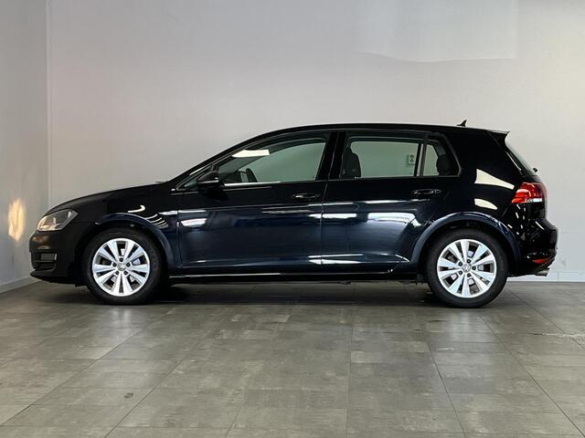 Volkswagen GOLF 1.0 TSi Comfortline | ORG.NL | CARPLAY | ALL-SEASON BANDEN | DEALERONDERHOUDEN |