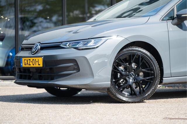 Volkswagen GOLF 8.5 1.5 TSI Life Edition | Org. NL | Navi by App | Camera | Stoelverw. | 4 season | 18"