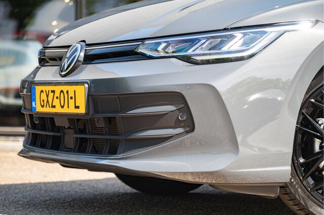 Volkswagen GOLF 8.5 1.5 TSI Life Edition | Org. NL | Navi by App | Camera | Stoelverw. | 4 season | 18"