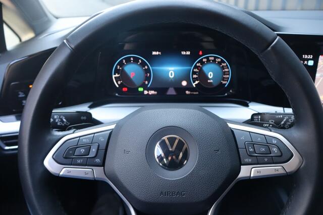 Volkswagen GOLF 1.0 eTSI | Geen import | Navi | Camera | Massage