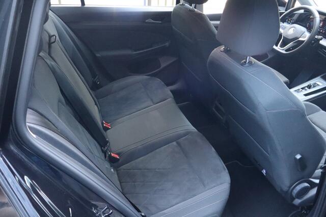 Volkswagen GOLF 1.0 eTSI | Geen import | Navi | Camera | Massage