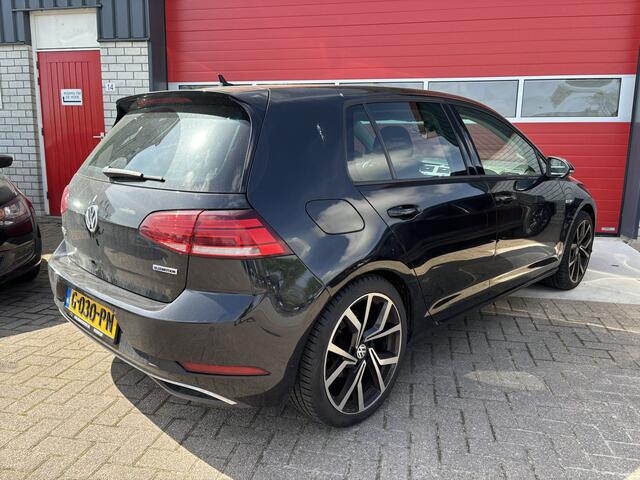 Volkswagen GOLF 1.5 TSI Comfortline Business AUTOMAAT / NAVI / CLIMA / PDC / CARPLAY / BLUETOOTH / ACC