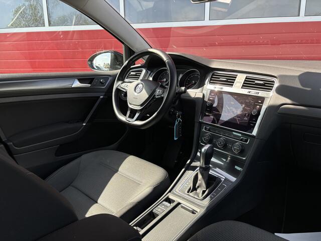 Volkswagen GOLF 1.5 TSI Comfortline Business AUTOMAAT / NAVI / CLIMA / PDC / CARPLAY / BLUETOOTH / ACC