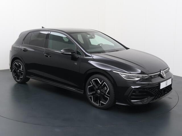 Volkswagen GOLF 8 R-Line-Edition 1.5 eTSI 85 kW / 116 pk Hatchback 7 versn. DSG | LED Matrix | Assistance Plus |