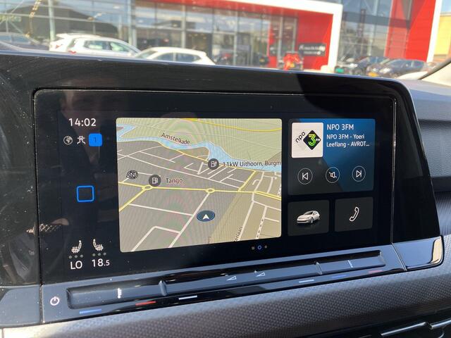 Volkswagen GOLF 1.5 Tsi 150pk Life · Apple/Android Car Play · Navi · P-Sensoren · ACC · DAB · 16'' Inch · Garantie t/m 21-12-2026 of 100.000km