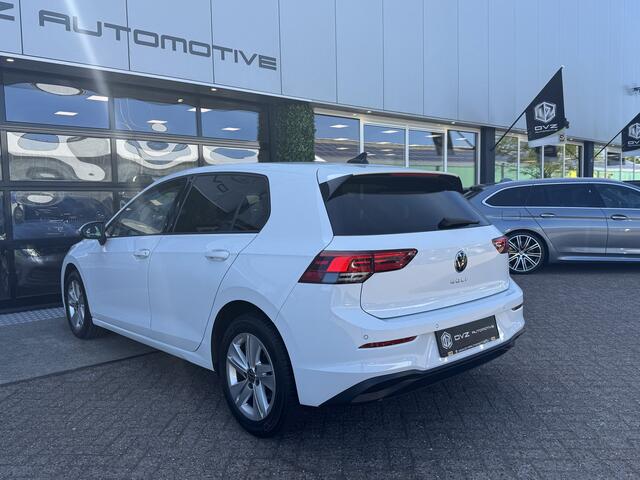 Volkswagen GOLF 1.5 TSI 130PK Life | Ambient | Carplay | Lounge