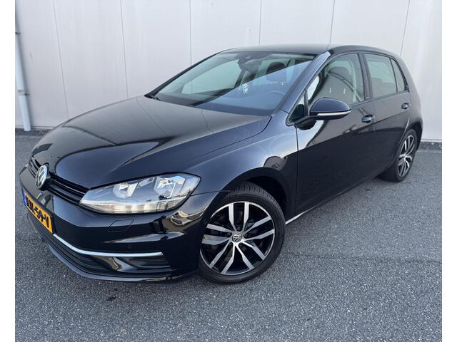 Volkswagen GOLF 1.5 TSI Highline / NAVI / LM VELGEN / CARPLAY / DSG /