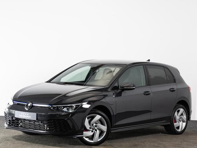 Volkswagen GOLF GTE 1.4 eHybrid 245 pk Automaat | LED Plus | Adaptieve cruise | Navigatie |