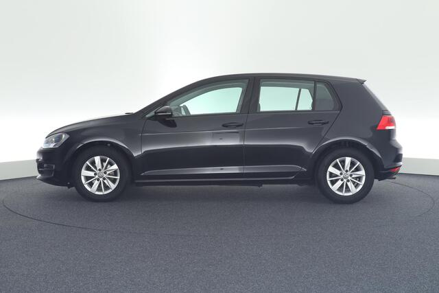 Volkswagen GOLF 1.2 TSI 110pk Trendline Trekhaak Cruise Control Climate Control