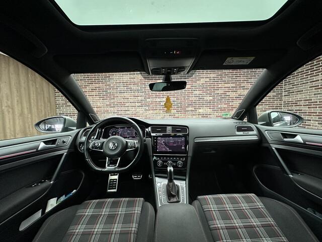 Volkswagen GOLF 2.0 TSI GTI Performance | Dak| LED| Adaptive cruise| CarPlay|