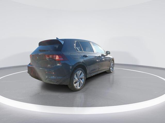 Volkswagen GOLF Life Edition 1.5 eHybrid 204 pk 6 versn. DSG · Comfort pakket · Multimedia pakket ·