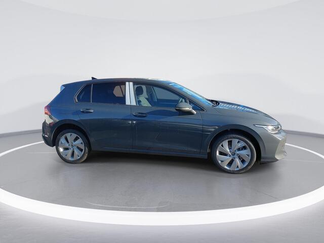 Volkswagen GOLF Life Edition 1.5 eHybrid 204 pk 6 versn. DSG · Comfort pakket · Multimedia pakket ·