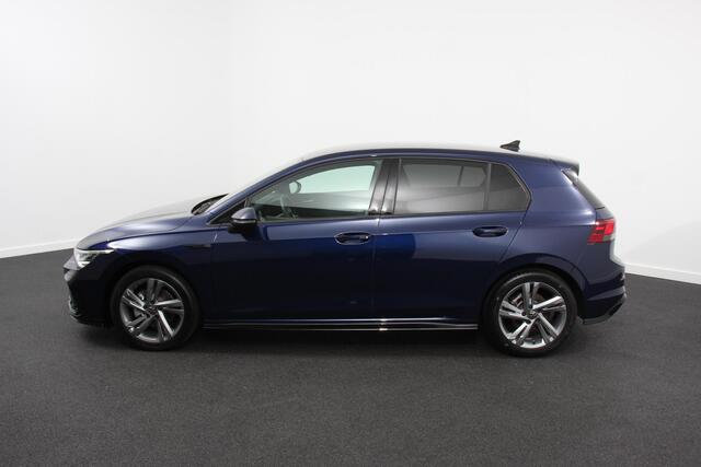 Volkswagen GOLF 1.5 eTSI DSG R-Line | Navigatie | Climate Control | Adaptive cruise control | Dab | Led | Stoel en Stuurverwarming