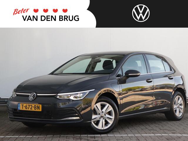 Volkswagen GOLF 1.4 eHybrid Style | Elektrisch verstalbare stoelen | Stoel & Stuurverwarming |