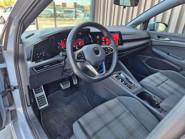 Volkswagen GOLF 1.4 eHybrid GTE 245pk | LED | Stuur- Stoelverw. | Carplay