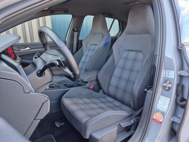 Volkswagen GOLF 1.4 eHybrid GTE 245pk | LED | Stuur- Stoelverw. | Carplay