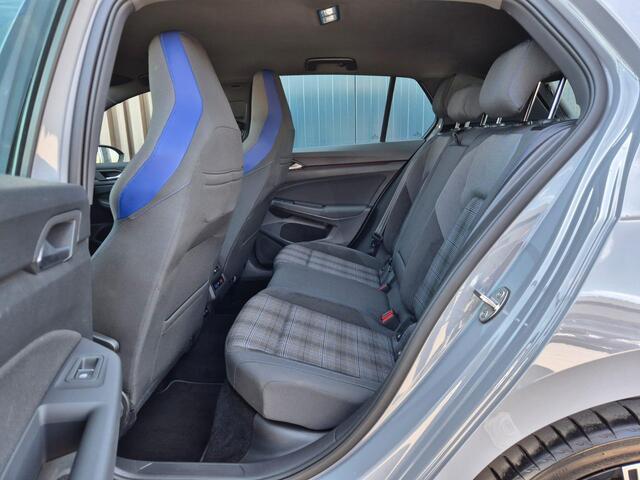 Volkswagen GOLF 1.4 eHybrid GTE 245pk | LED | Stuur- Stoelverw. | Carplay