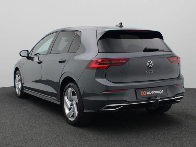 Volkswagen GOLF 1.4 eHybrid GTE 245PK DSG Adaptieve Cruise Controle, Achteruitrijcamera, Side Assist, Keyless, Matrix-LED Verlichting, Navi, Stoel-Stuurverwarming, Trekhaak, 17" LM Velgen