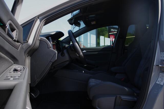 Volkswagen GOLF 1.4 eHybrid GTE 245 PK PHEV, Winterpakket, Carplay, Adap. Cruise Control, Sfeerverlichting
