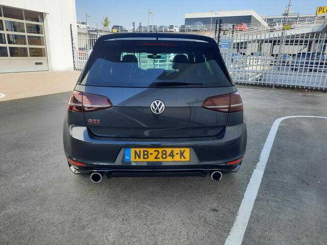 Volkswagen GOLF 2.0 TSI GTI Clubsport | panoramadak | 19" | Nieuw binnen