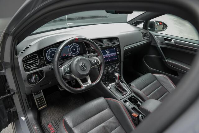 Volkswagen GOLF GTI TCR 2.0 290pk TSI |Akrapovic|virtual cockpit|lederen sportstoelen|panoramadak|Dynaudio|Aero pakket|camera|LED-verlichting|adaptive cruise control|19"|
